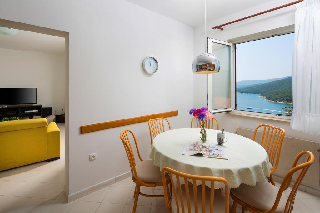 Ana Apartment Rabac Esterno foto